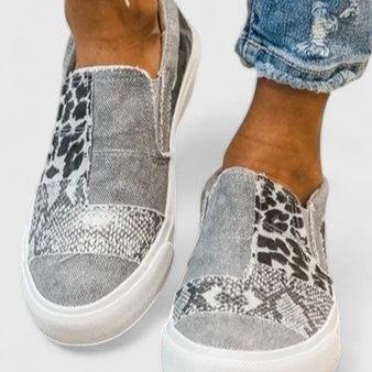 Pei Wen | Patchwork Slip-On Shoes