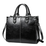 Camilla's Structured Carry | Handbag