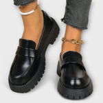 Hui Qi | Classic Black Loafers